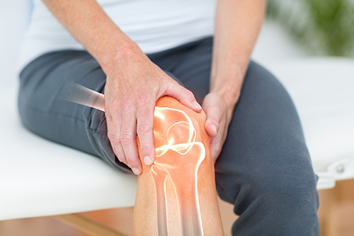 Village Family Clinic - Knee Pain